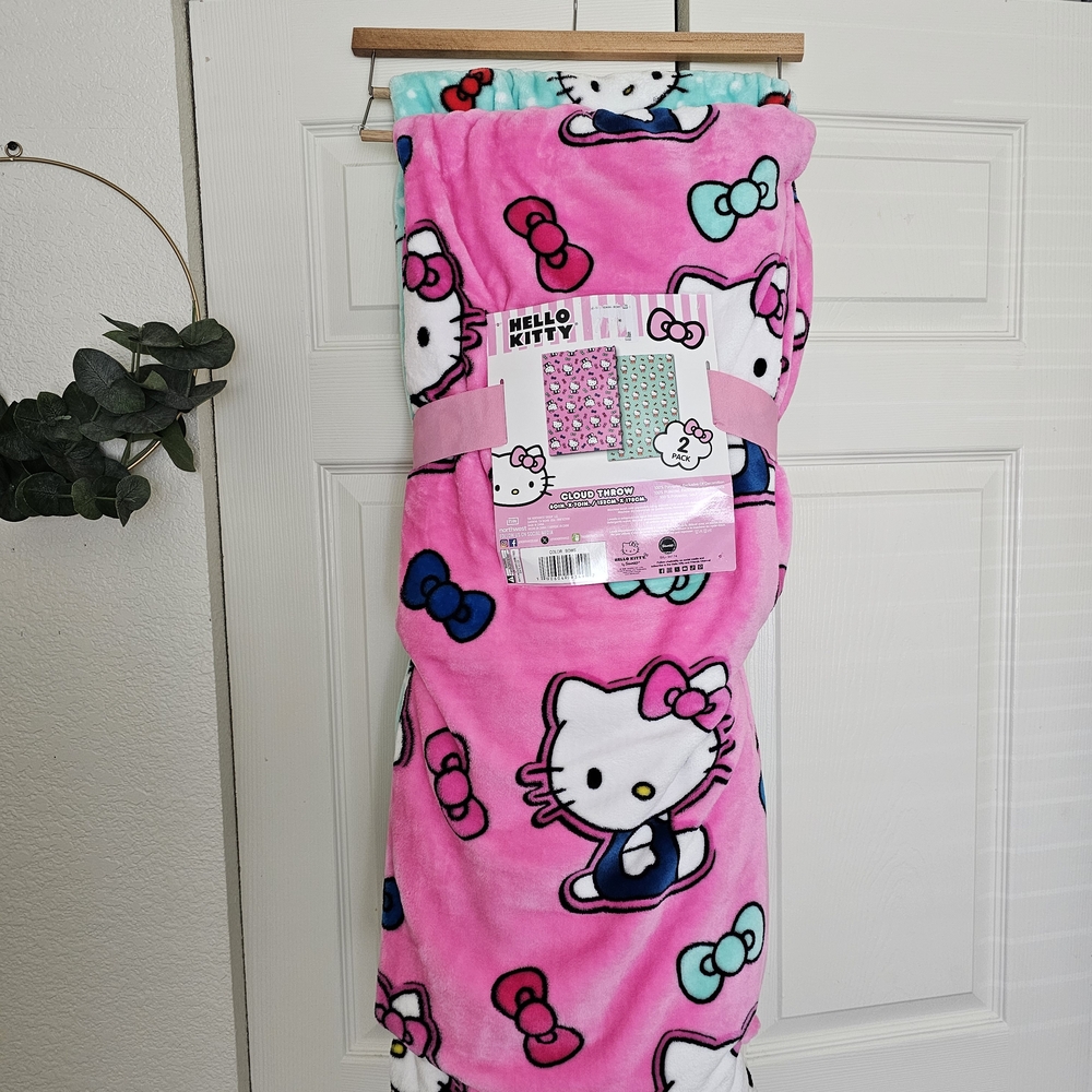 Hello Kitty Pink Fleece 2  Blanket
